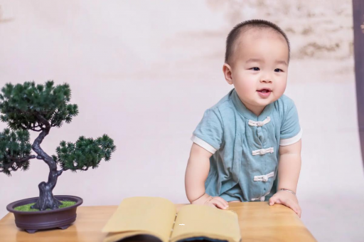 试管包生男孩哪家专业宝宝脚长的速度